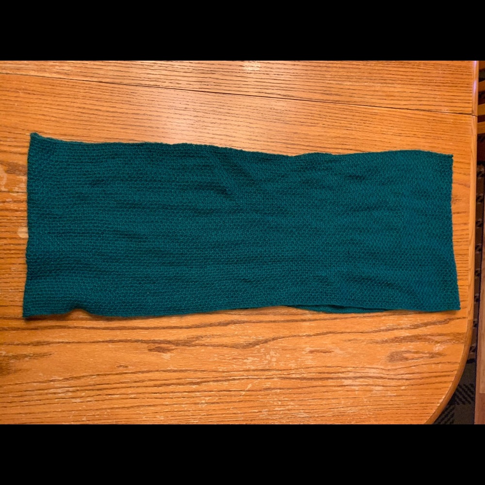 Infinity knit scarf